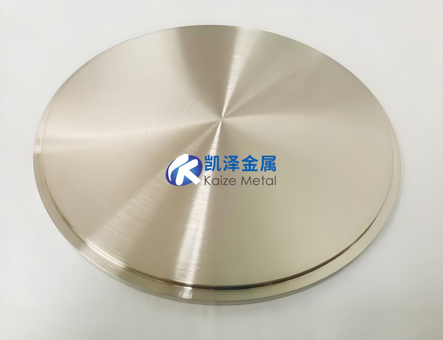 旋轉(zhuǎn)鈦靶材 vs 平面靶材：利用率優(yōu)化設(shè)計、鍍膜均勻性影響及大面積鍍膜場景應(yīng)用